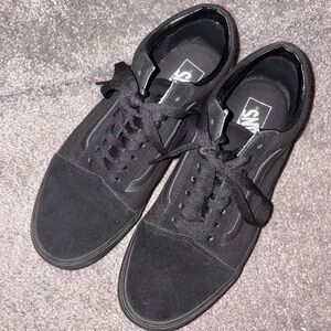 Vans Men's Black Canvas & Suede Low-Top Sneakers